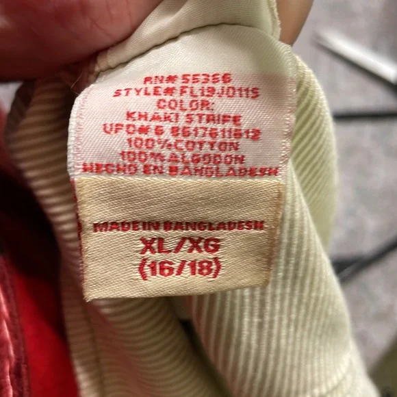 Size XL 14/16 over  unique buttons two real front small pockets jacket used - Picture 9 of 14